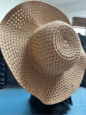 VTG Woven Wide-Brim Sun Hat -